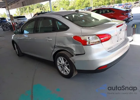 2016 Ford Focus Se z USA, uszkodzony, nr VIN 1FADP3F25GL317830